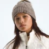 Berretto da donna Oh Mega Fur Pom Lined Beanie Berretto da donna Oh Mega Fur Pom Lined Beanie