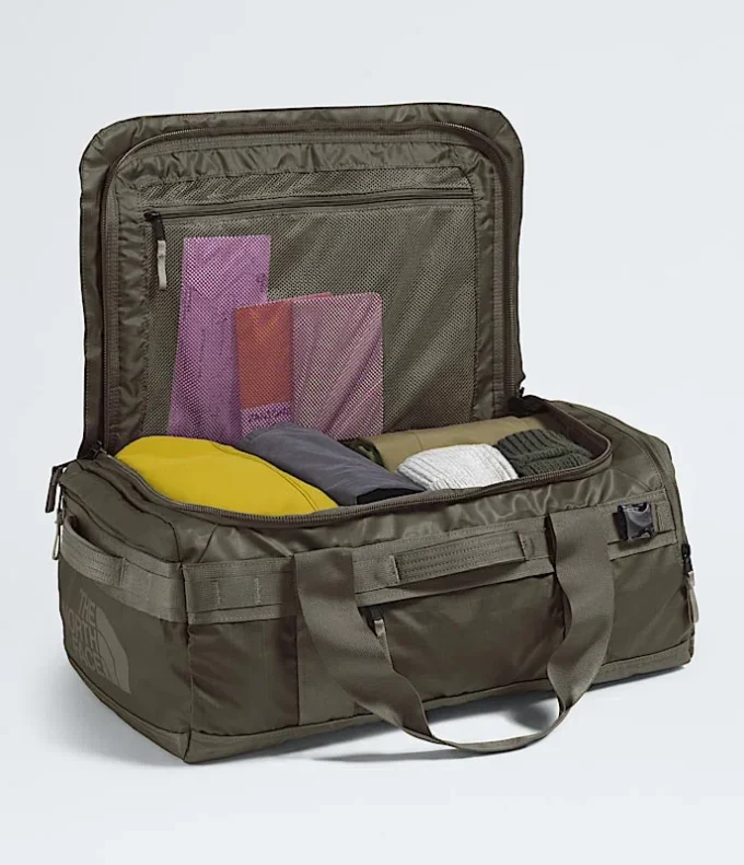 Borsa da viaggio Base Camp Voyager — 42 L Borsa da viaggio Base Camp Voyager — 42 L