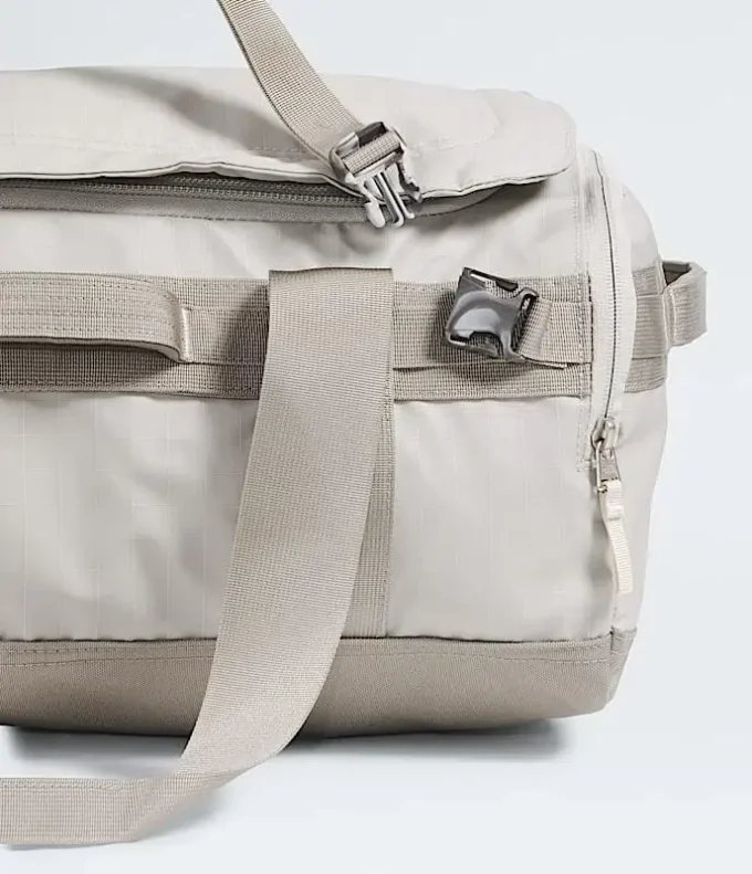 Borsa da viaggio Base Camp Voyager — 42 L Borsa da viaggio Base Camp Voyager — 42 L
