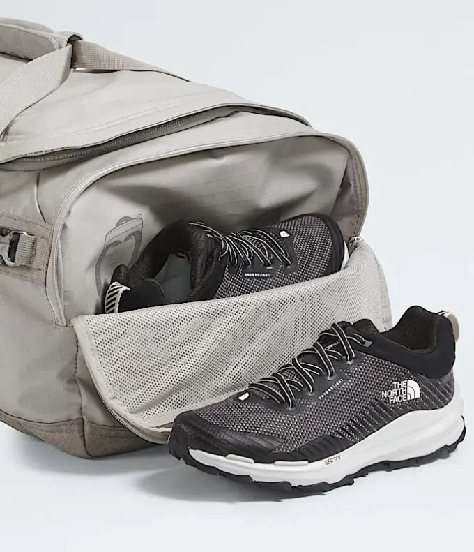 Borsa da viaggio Base Camp Voyager — 62 L Borsa da viaggio Base Camp Voyager — 62 L