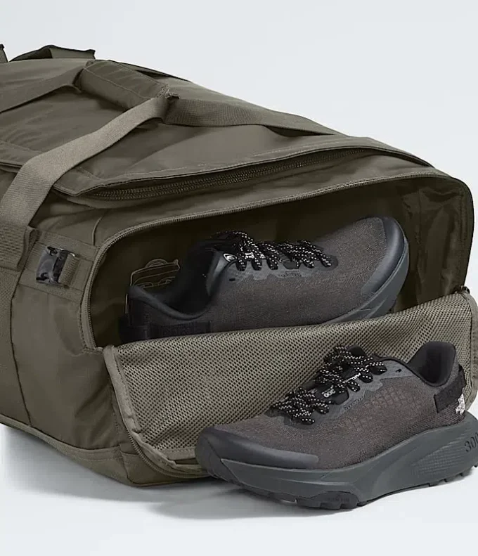 Borsa da viaggio Base Camp Voyager — 62 L Borsa da viaggio Base Camp Voyager — 62 L