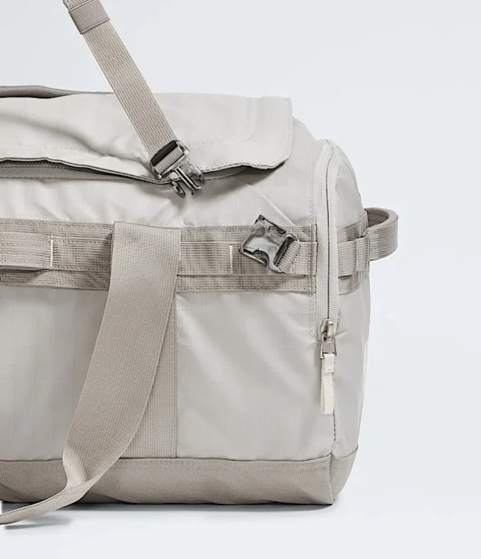 Borsa da viaggio Base Camp Voyager — 62 L Borsa da viaggio Base Camp Voyager — 62 L