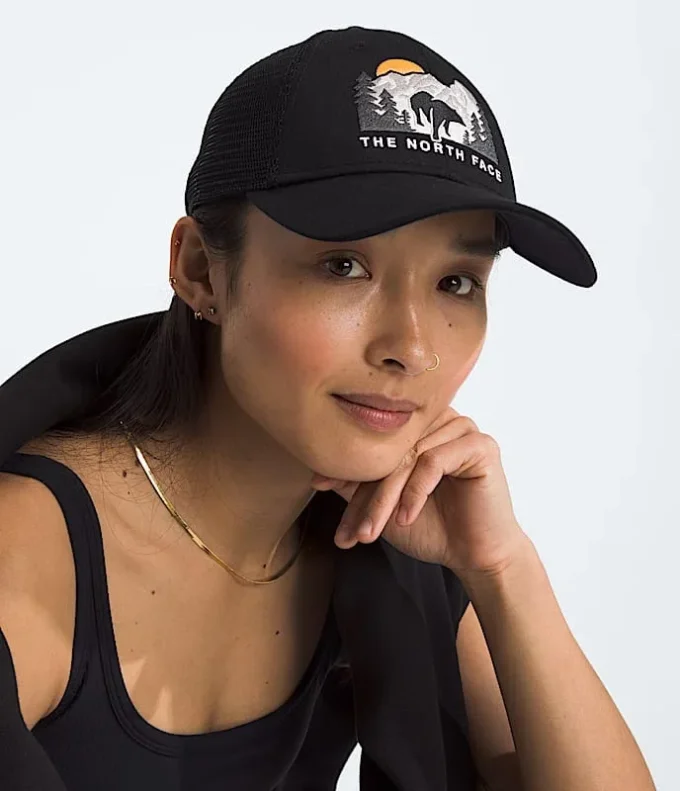 Cappellino Mudder Trucker ricamato Cappellino Mudder Trucker ricamato
