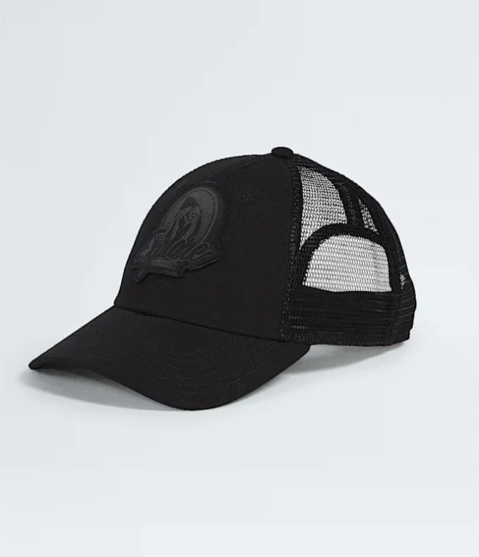 Cappellino trucker Mudder con grafica Cappellino trucker Mudder con grafica