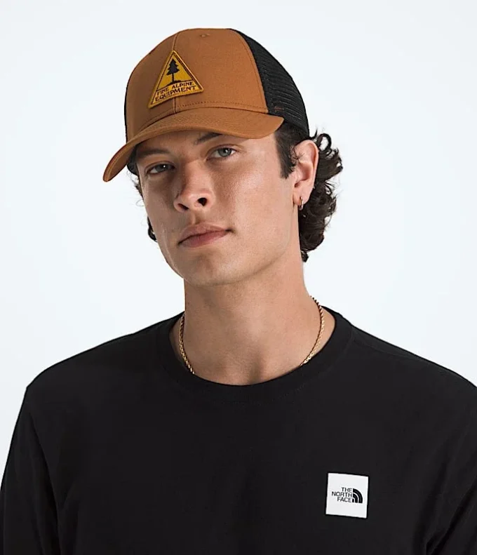 Cappellino trucker Mudder con grafica Cappellino trucker Mudder con grafica
