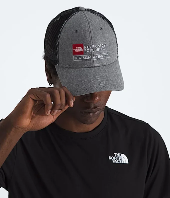 Cappellino trucker Mudder con grafica Cappellino trucker Mudder con grafica