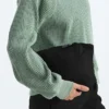 Giacca classica da donna con cappuccio e imbottitura in piuma Giacca classica da donna con cappuccio e imbottitura in piuma