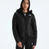 Giacca con cappuccio THERMOBALL™ da donna