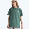 T-shirt da donna a maniche corte Core Flower Power Box NSE T-shirt da donna a maniche corte Core Flower Power Box NSE