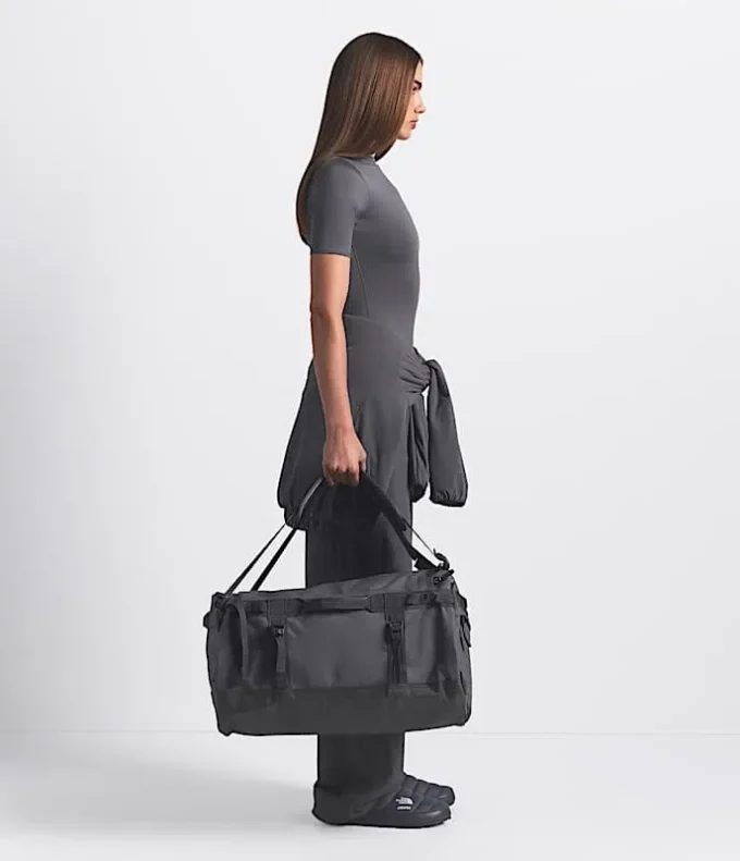 The North Face X SKIMS Base Camp Duffel – Piccolo The North Face X SKIMS Base Camp Duffel – Piccolo