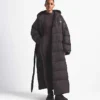 The North Face X SKIMS Parka avvolgente Nuptse da donna The North Face X SKIMS Parka avvolgente Nuptse da donna
