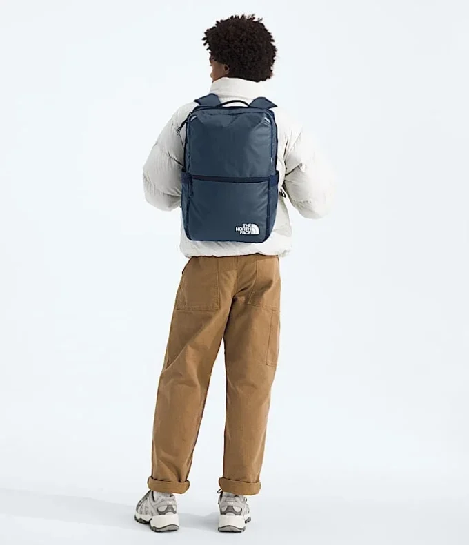 Zaino Base Camp Voyager Daypack Zaino Base Camp Voyager Daypack